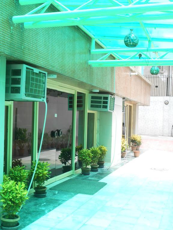 Hotel Akash Deep Calcutta Eksteriør billede