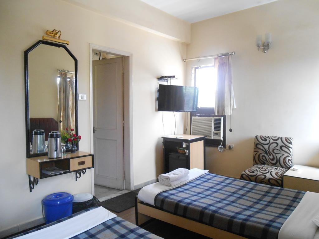 Hotel Akash Deep Calcutta Eksteriør billede