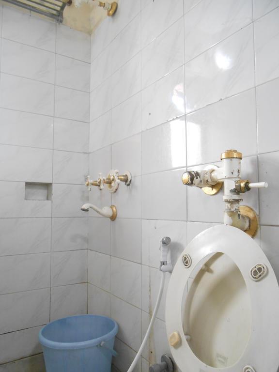 Hotel Akash Deep Calcutta Eksteriør billede